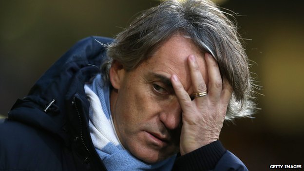 Roberto Mancini acaba de ser demitido como técnico do Manchester City